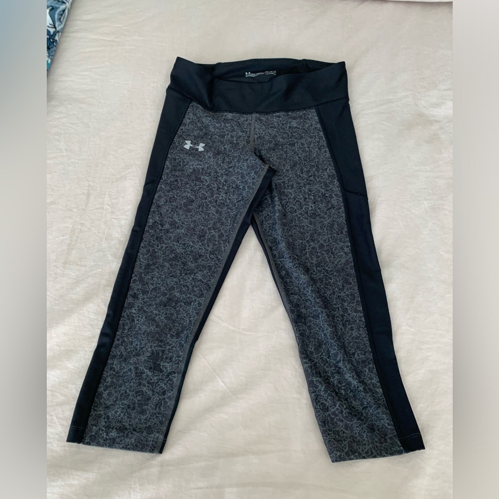 Under armour compression tights.